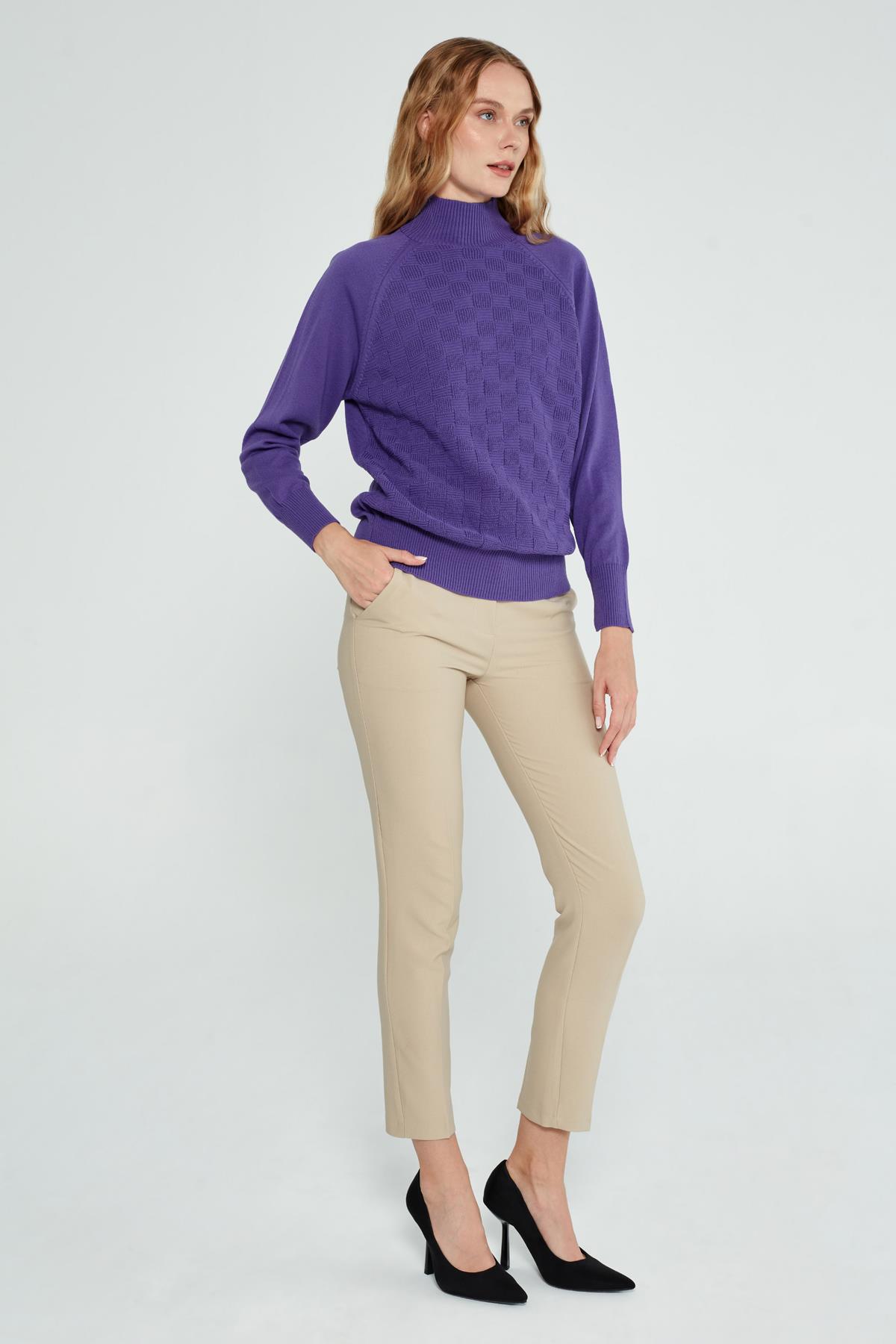 DİK YAKA REGLAN KOL LİLA BAYAN KAZAK