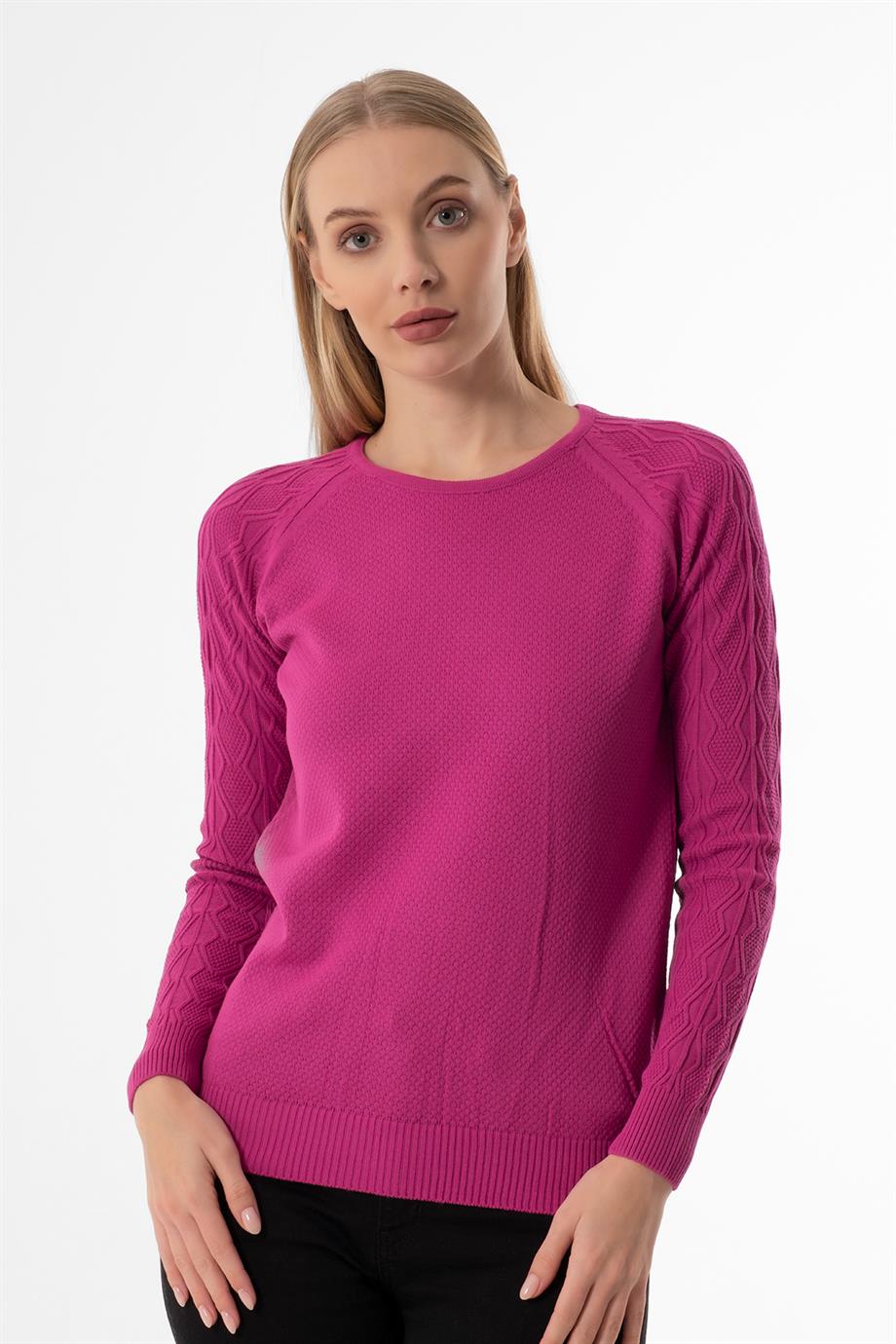 SIFIR YAKA KOLU DESENLİ FUŞYA BASİC BAYAN KAZAK