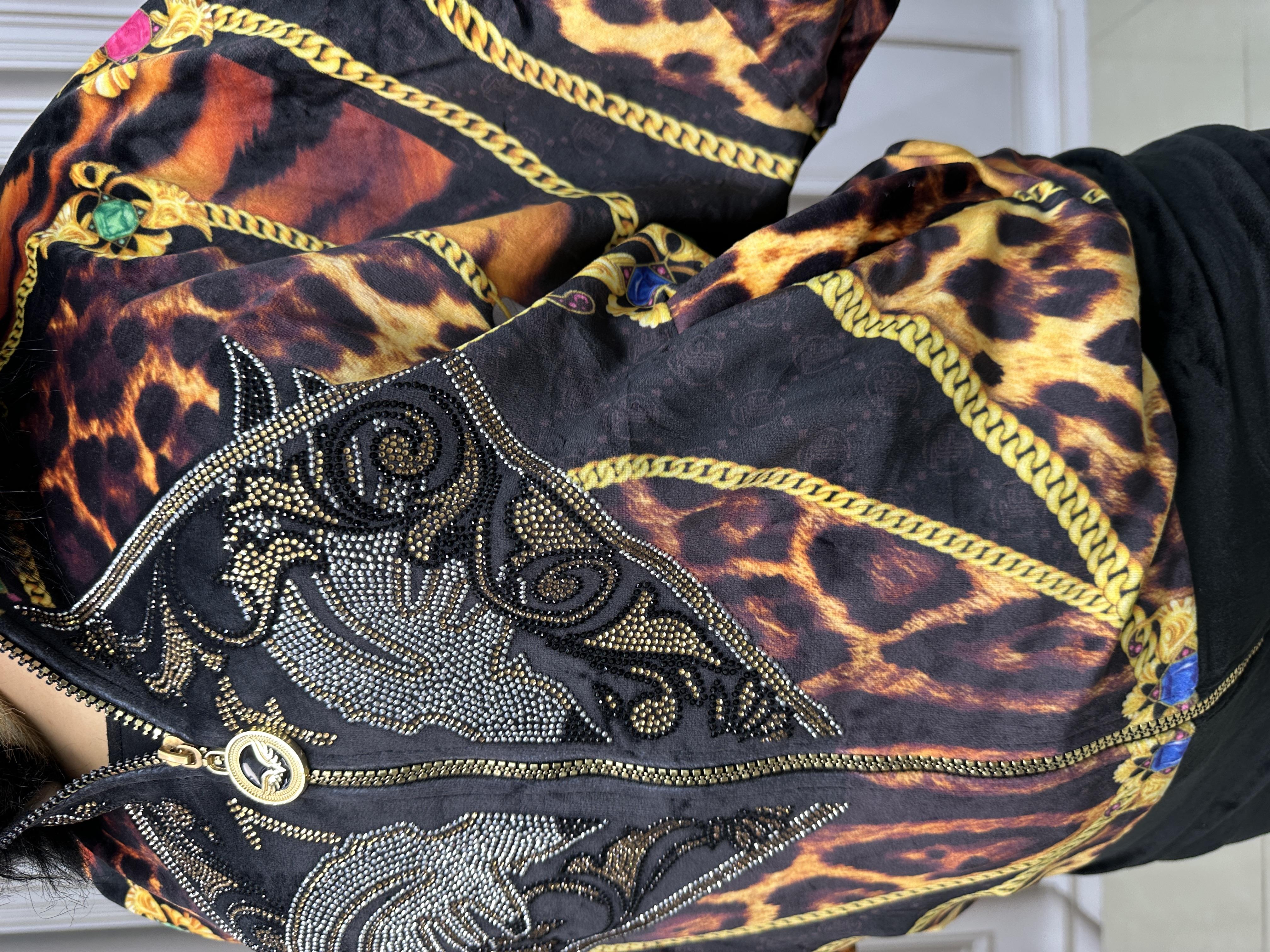 Leopar Desen Kürklü Crystal Taşlı Kadife Eşofman Takımı - KAHVE