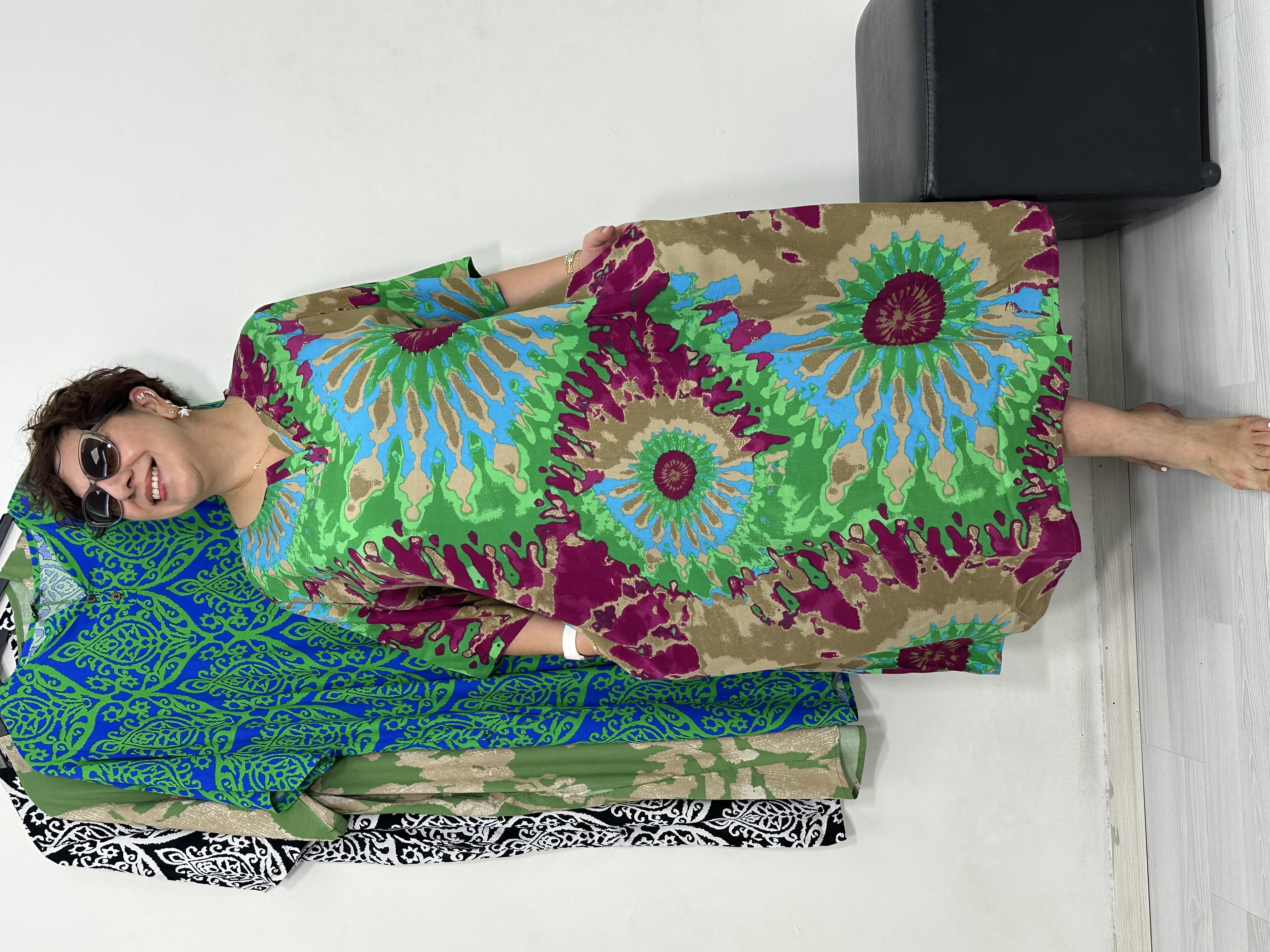 Greta Yarım Patlı Elbise Yeşil Batik Desen