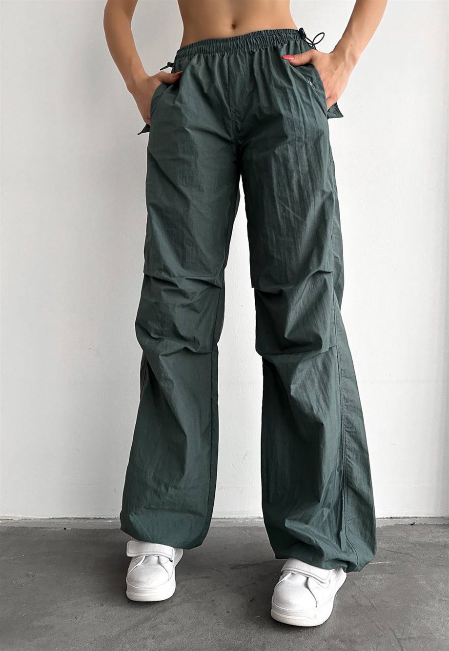 Bershka Paraşüt Pantalon-ModaO Butik