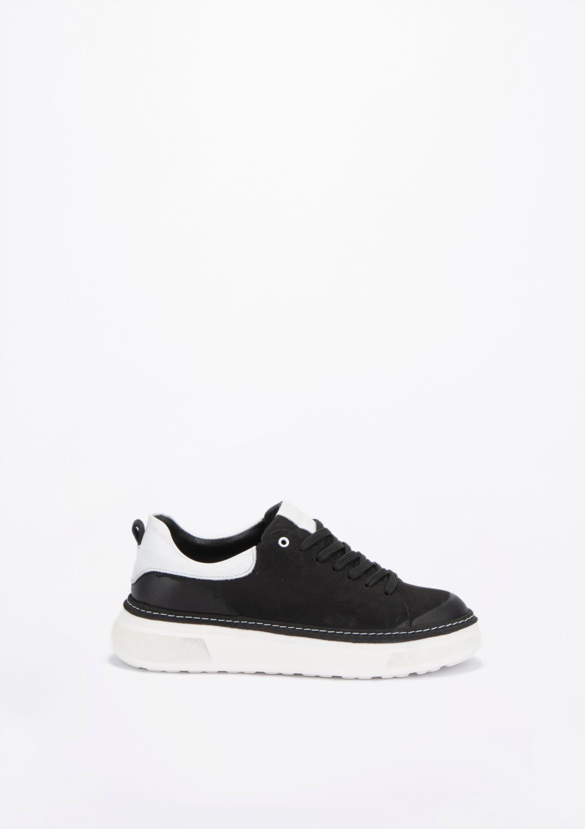 Uygun fiyatlı Erkek modeli Yeşil Kundura G13 Y396156  Erkek Siyah Nubuk Ayakkabı