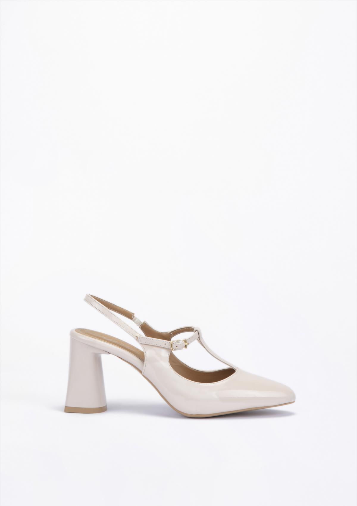 Uygun fiyatlı Kadın modeli Yeşil Kundura G13 Y459179 Kadın Bej Suni Deri Ayakkabı