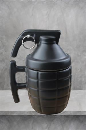 El Bombası Tasarım Kupa Bardak