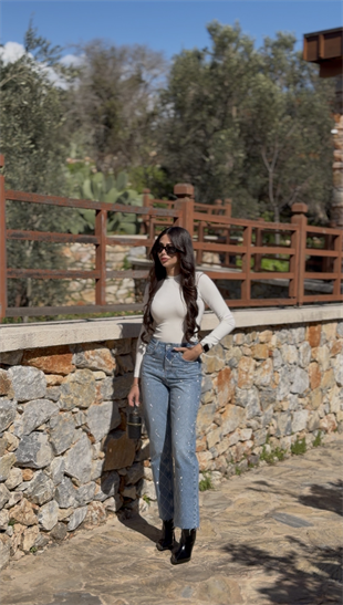 Aleysia Lightblue Çapraz Taşlı Lightblue Yıkama Jean