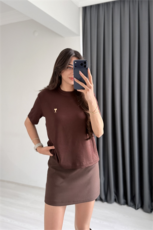 Amia Bisiklet Yaka Kısa Kollu Kahve Tshirt