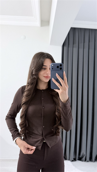 Anna Kahve Kendinden Atletli Bluz