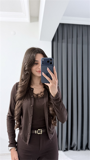 Anna Kahve Kendinden Atletli Bluz