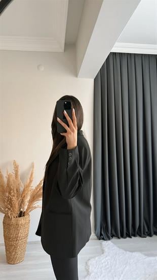 Asmara Oversize Düğmeli Ceket Siyah