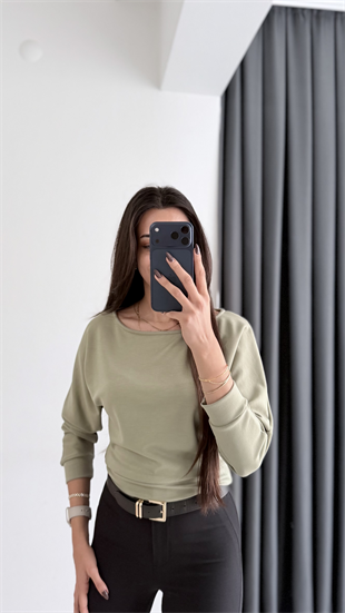 Avena Oysh Modal Kayık Yaka Likralı Bluz Yeşil