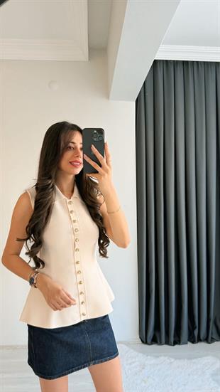 Fiana Krem Gold Düğmeli Yakalı Yelek