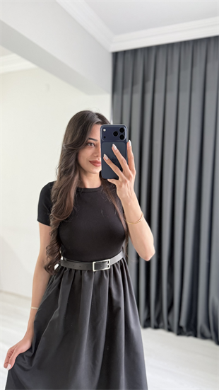 Frenk Kemerli Eteği Poplin Kumaş Siyah Elbise