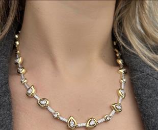 Gold Geometrik Tasarım Şeritli 14K Özel Seri Kolye