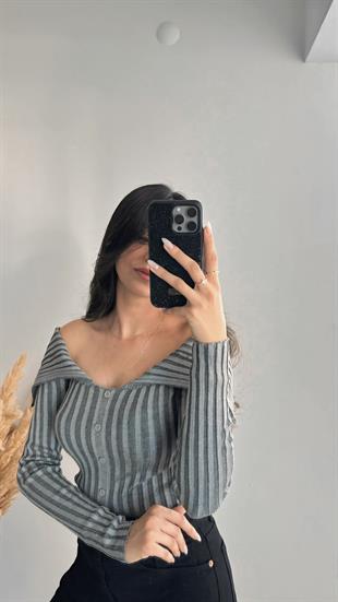 Gri Madonna Yaka Düğmeli Hırka