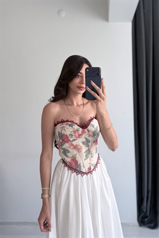 Labella Çiçekli Kırmızı Dantelli Korse 