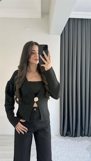 Liente Gold Düğme Detaylı Siyah Hırka 