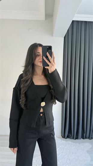 Liente Gold Düğme Detaylı Siyah Hırka 