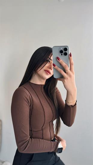 Mago Önü Dikişli AcıKahve Bluz