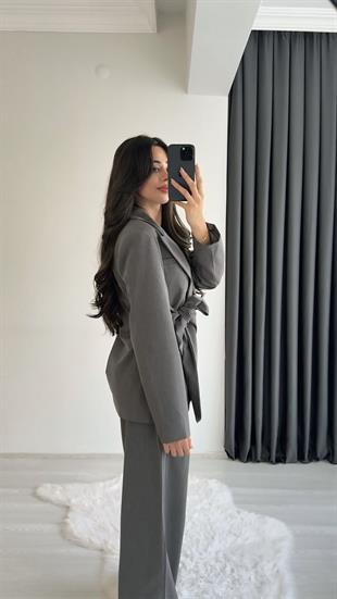 Minella Önü Bağlamalı Vatkalı Blazer Ceket 