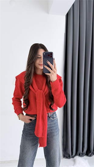 Moche Viral Atkı Detaylı Triko Kazak Kırmızı