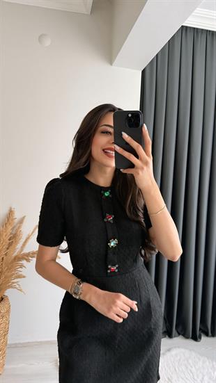 Nataly Siyah Tüvit Taşlı Düğmeli Elbise