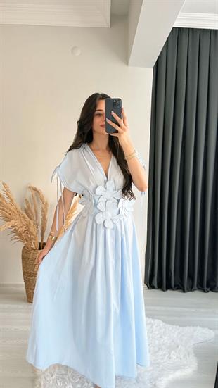 Oxana Çiçek İşlemeli Omuz Büzgülü Elbise Mavi