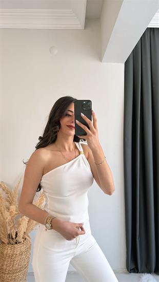 Pint Omuz Tokalı Crop Bluz Beyaz
