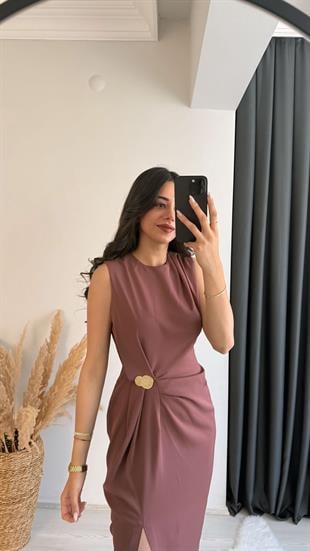 Ringo Gül Kurusu Toka Detaylı Yırtmaçlı Midi Elbise