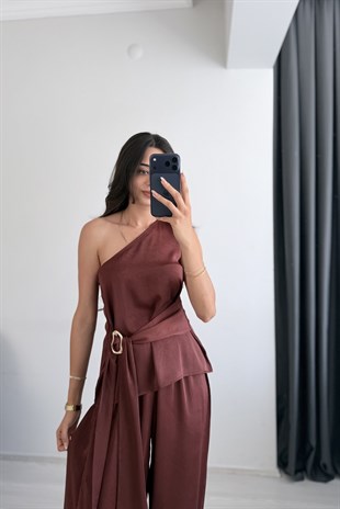 Rivel Gold Aksesuar Detaylı Bluz Pantolon Takım Kahve 