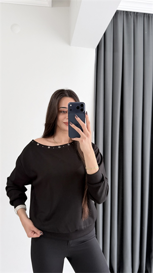 Rosa Oysh Kuşgözü Detaylı Kayık Yaka Bluz Siyah