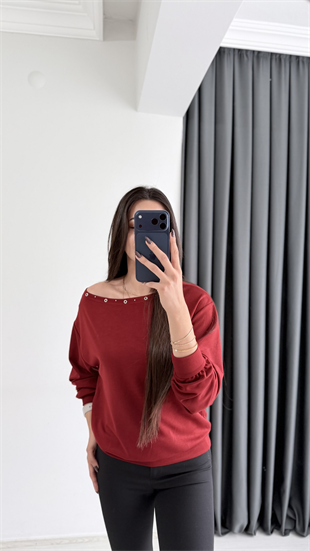 Rosa Oysh Kuşgözü Detaylı Kayık Yaka Bluz Bordo