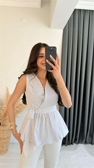 True Eteği Valonlu Beli Kuşaklı Kruvaze Poplin Bluz Beyaz