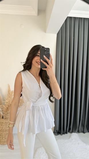 True Eteği Valonlu Beli Kuşaklı Kruvaze Poplin Bluz Beyaz