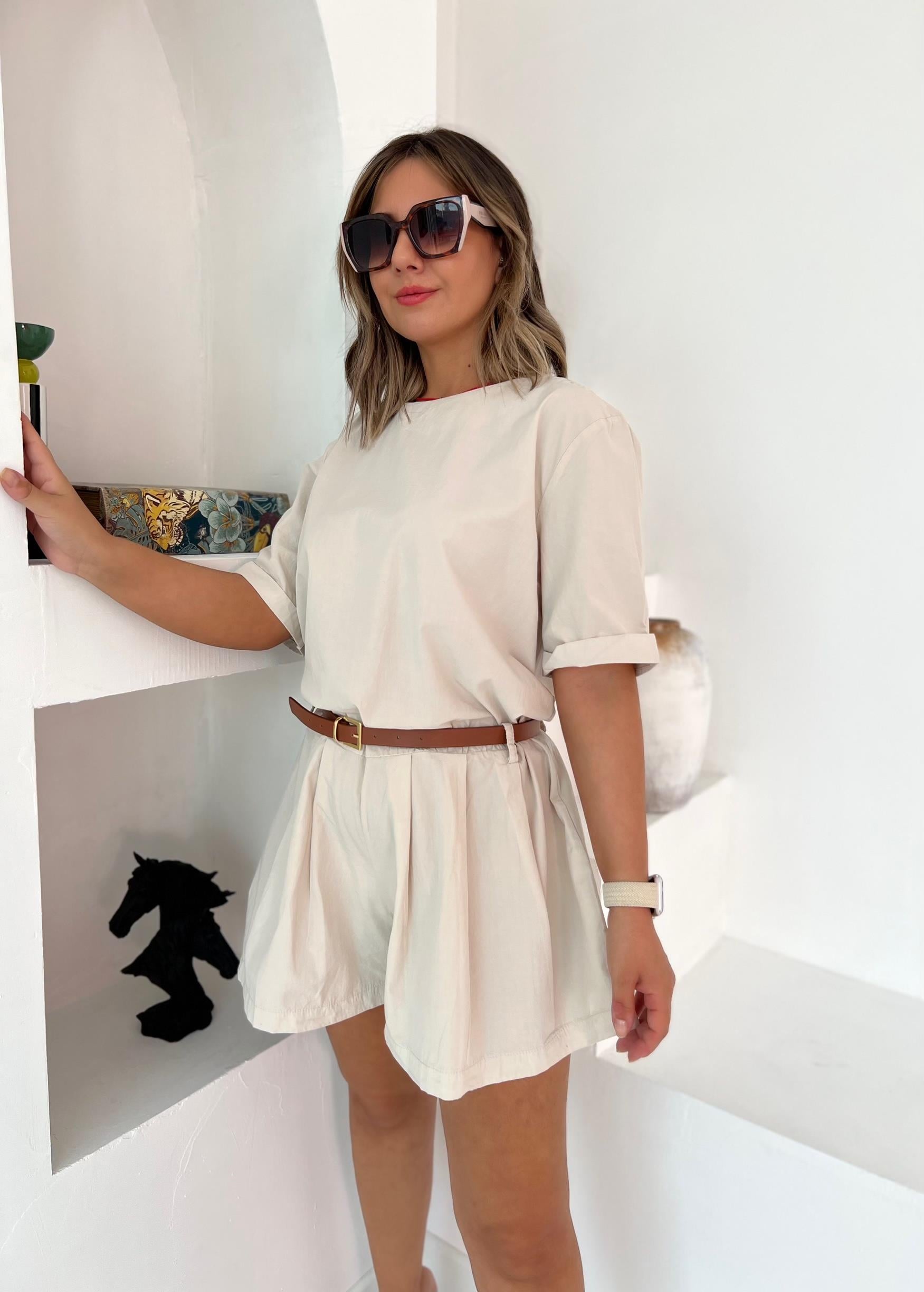 Kemer Detaylı Bej Tulum
