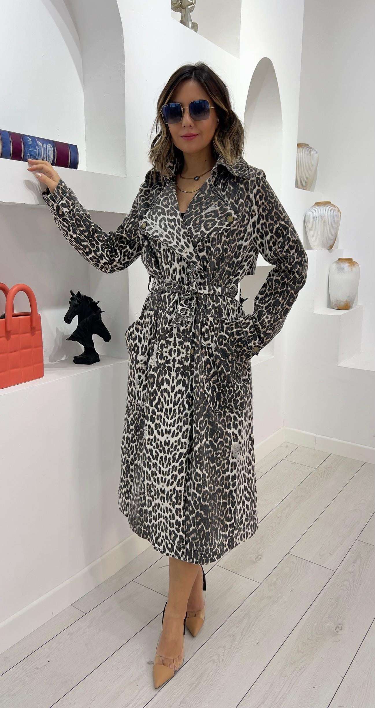 Leopar Desenli Beli Kuşaklı Uzun Trench