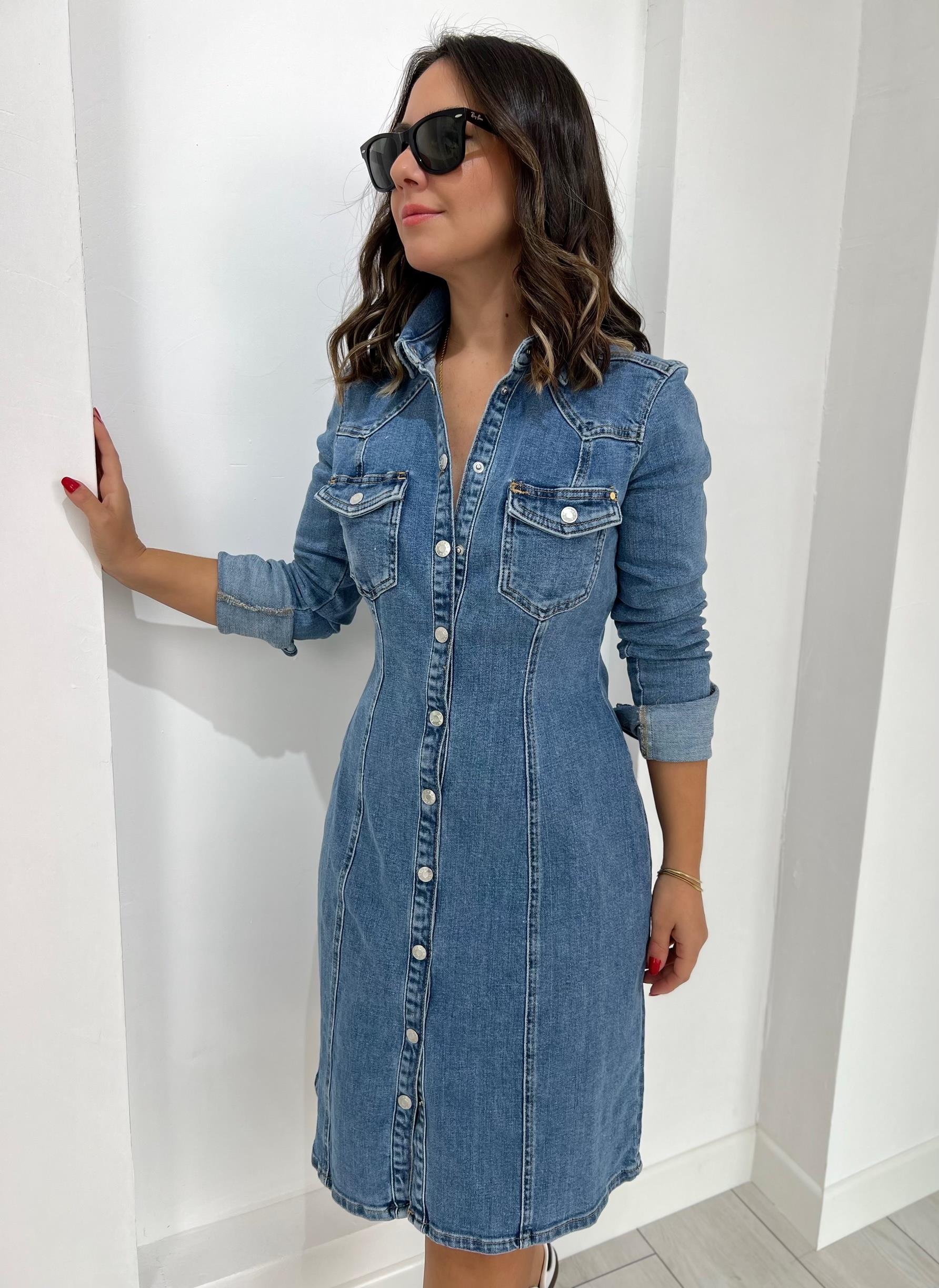 Önü Çıtçıtlı Jean Elbise