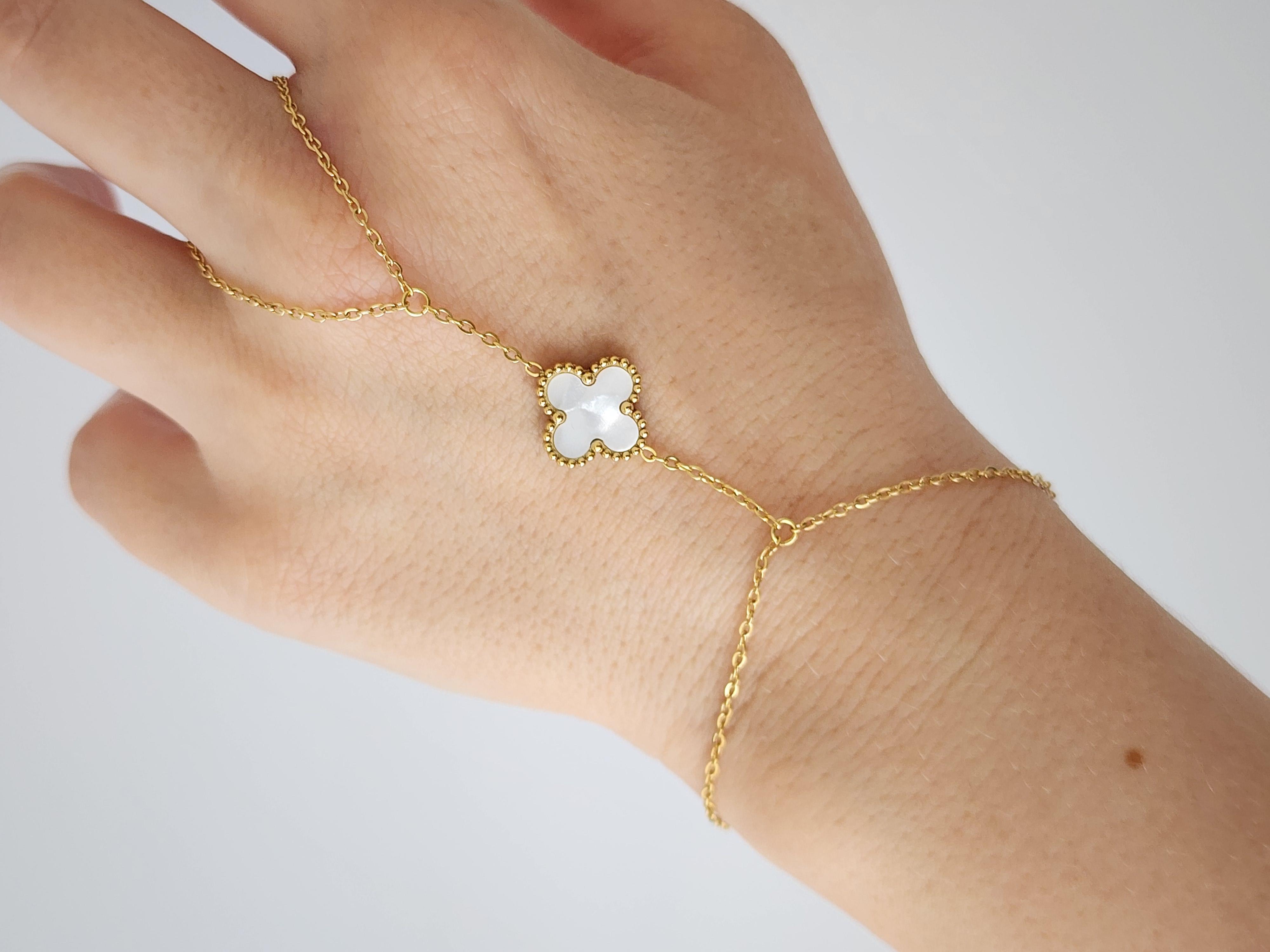 Beyaz Yoncalı Çelik Şahmeran