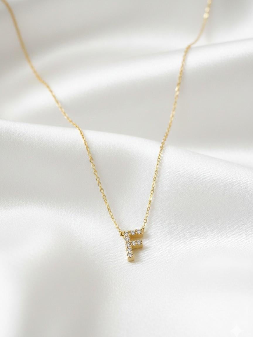 Minimal Zirkon Taşlı Gold Harf Kolye