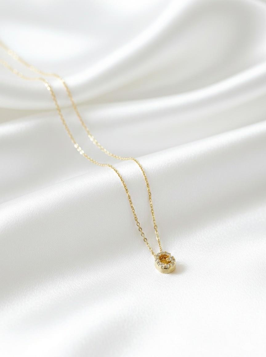 Minimal Zirkon Taşlı Gold Harf Kolye