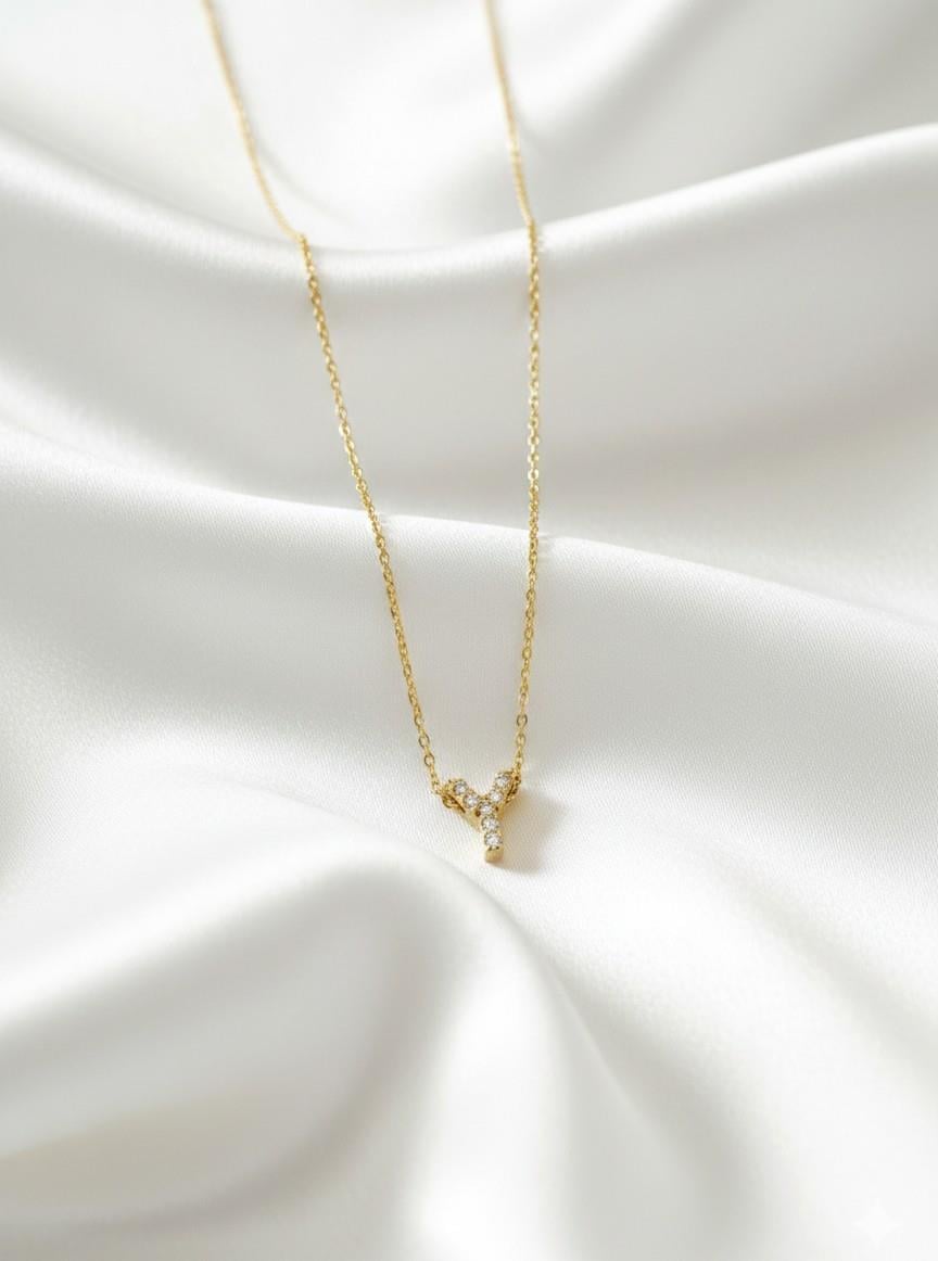 Minimal Zirkon Taşlı Gold Harf Kolye