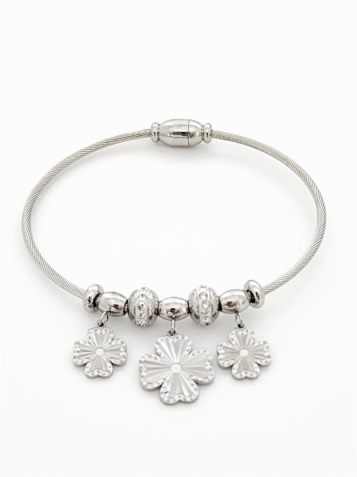 Clover Silver Charm Kelepçe Bileklik