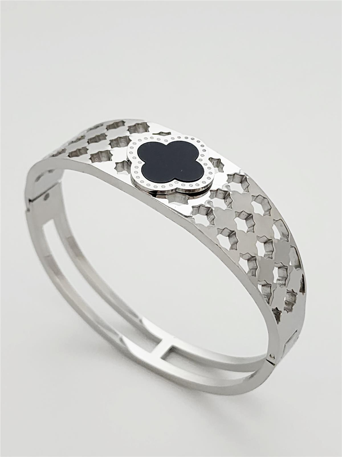 Siyah Sedef Yonca Silver Kelepçe Bileklik