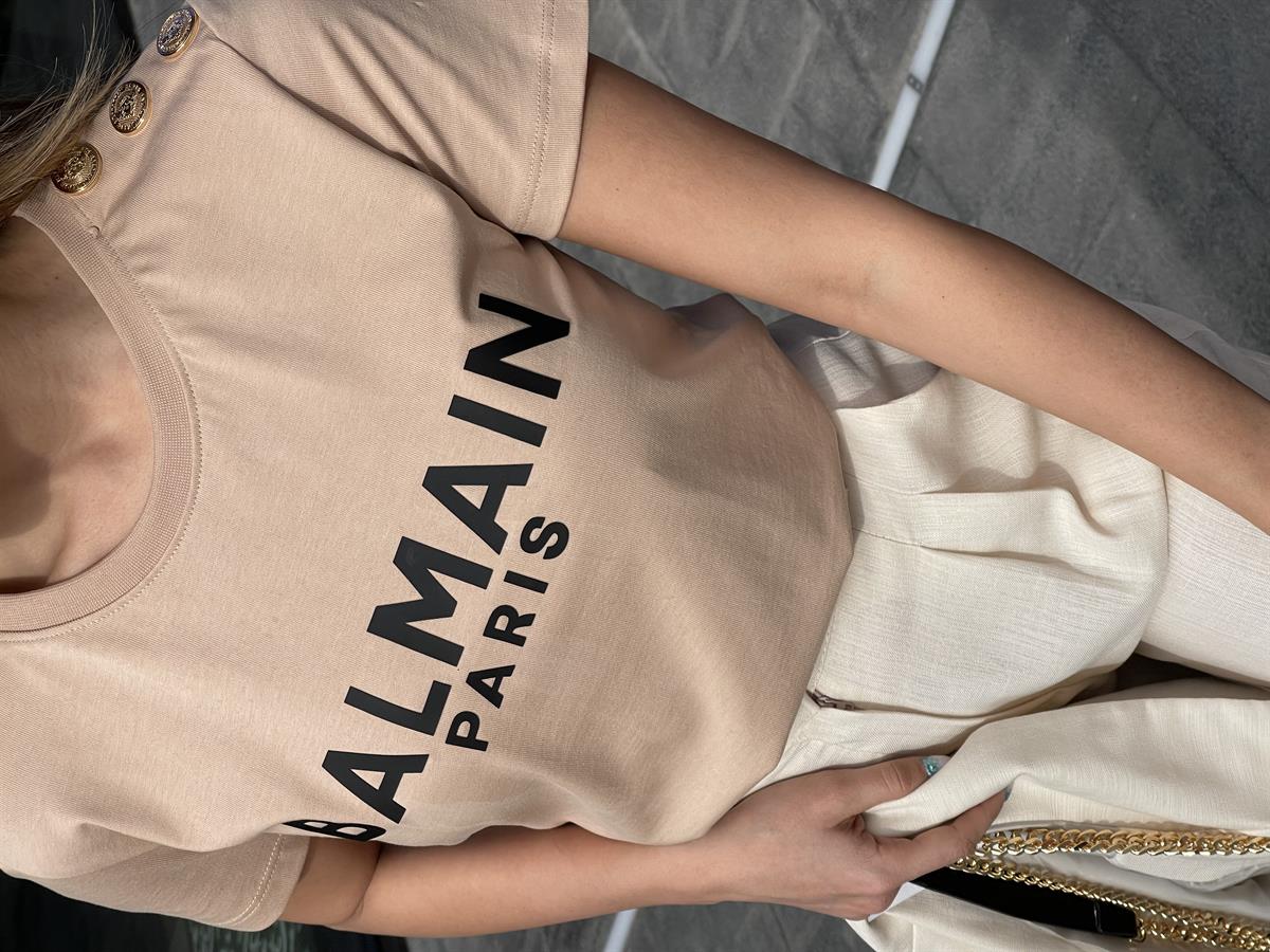 BALMAIN GOL DÜĞME DETAYLI T-SHIRT CAMEL