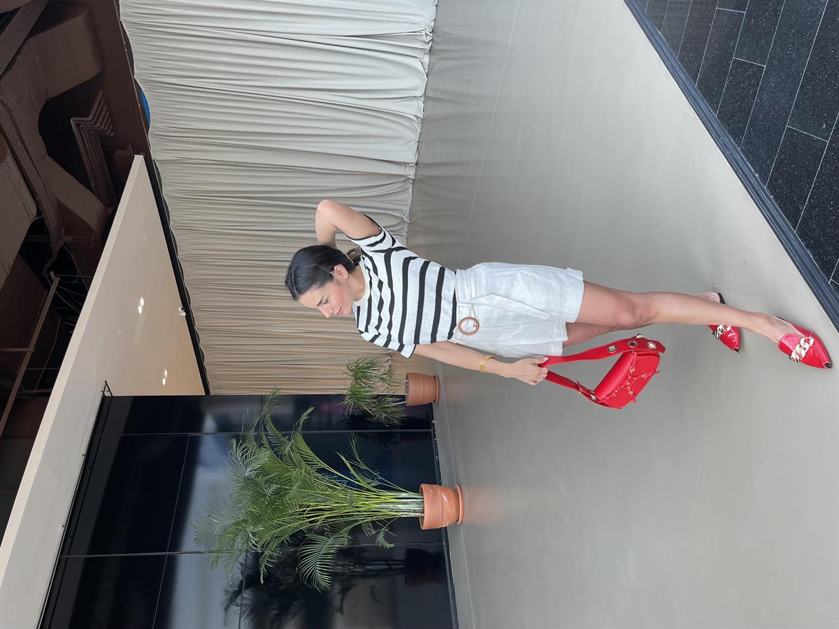 KEMERLİ KETEN ŞORT