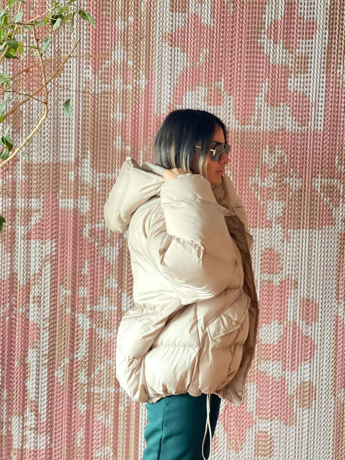 KREM RENK ŞİŞME MONT