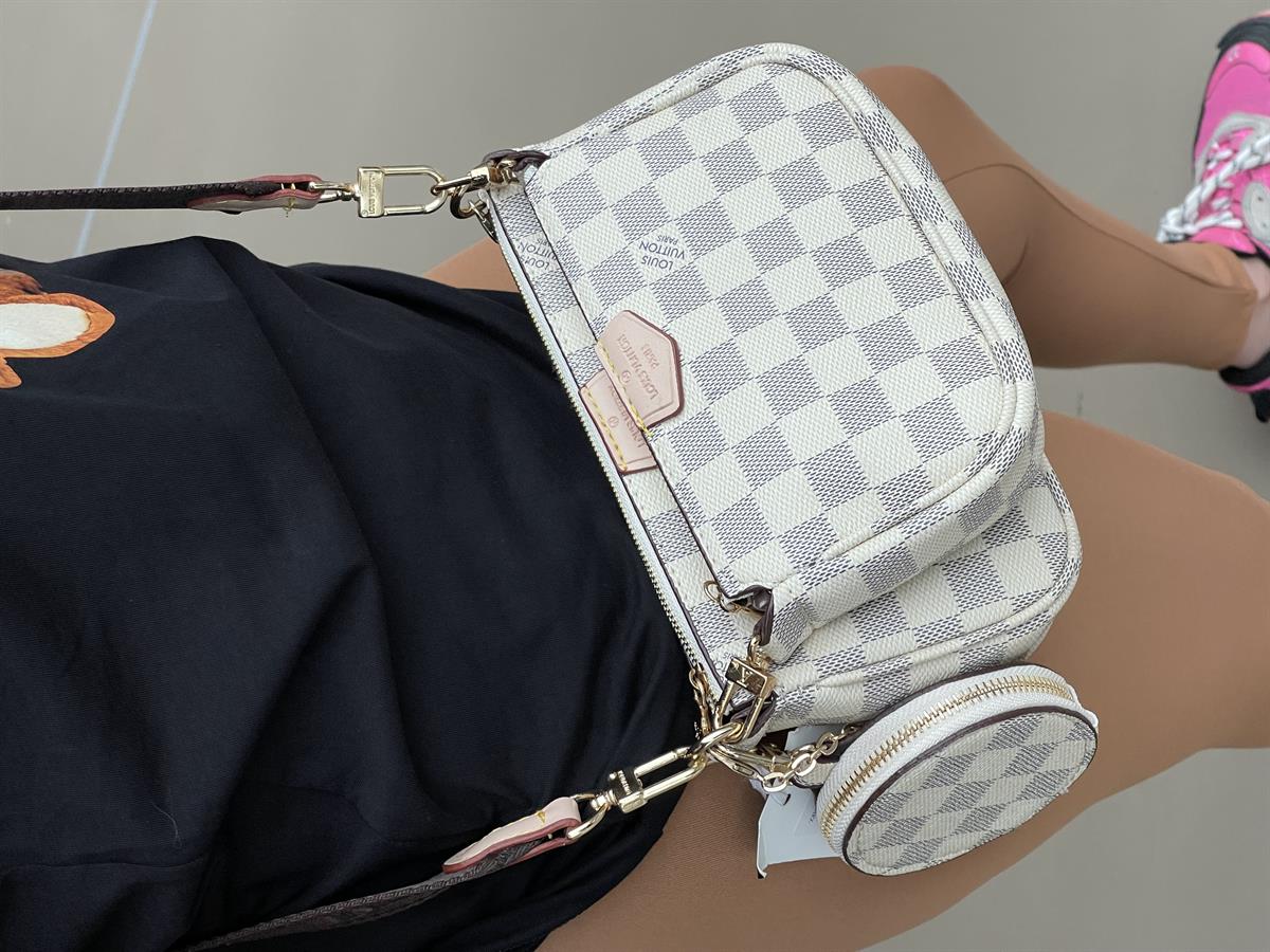 LOUIS VUITTON KREM ÇANTA
