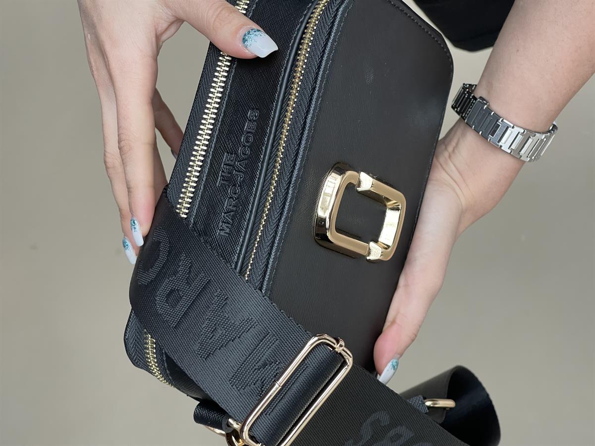 MARC JACOBS SİYAH ÇANTA