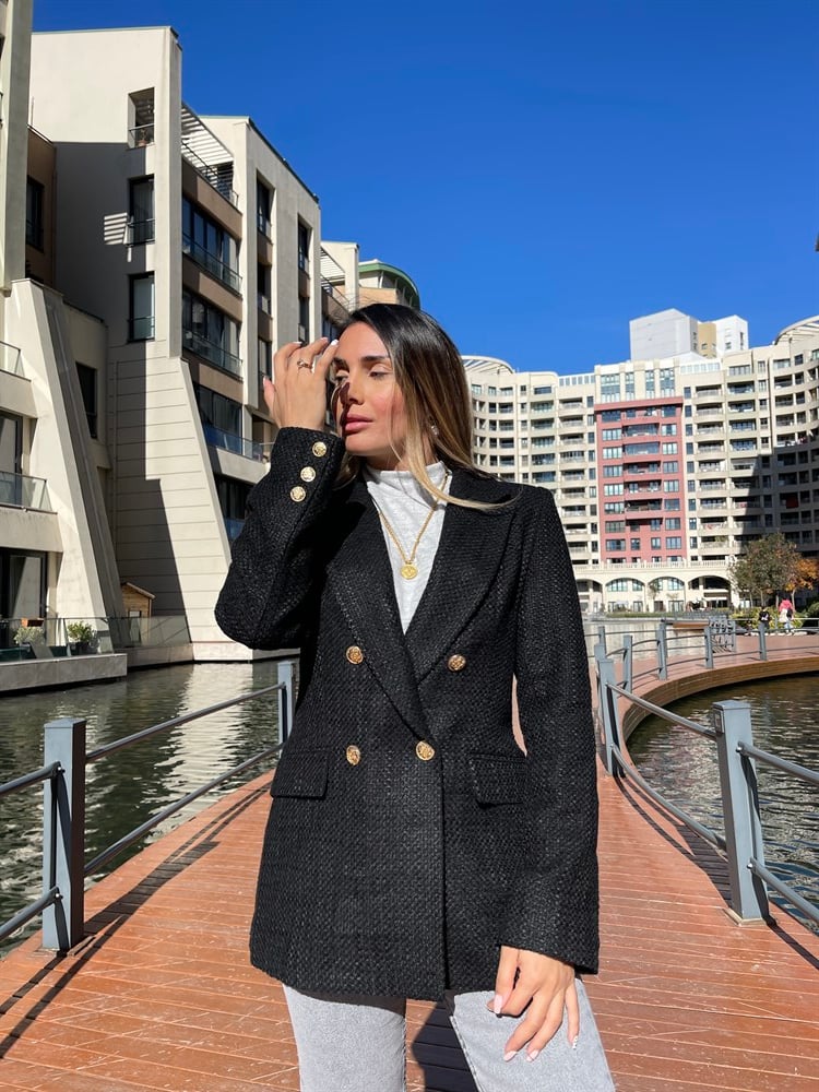 SİYAH GOLD DÜĞMELİ CEKET