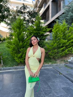 YILDIZ TOKA DETAYLI SARI ELBİSE 