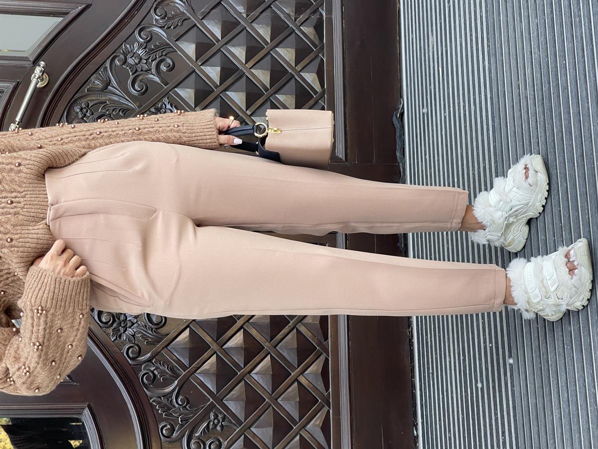 HAVUÇ MODEL CAMEL KUMAŞ PANTOLON